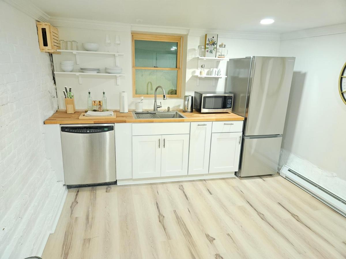 2-Bedroom In The Heart Of Денвер Экстерьер фото